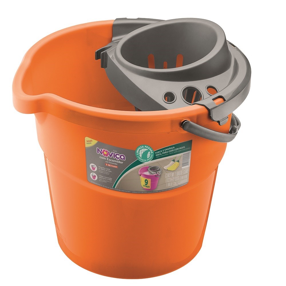 BALDE COM ESPREMEDOR 09 LITROS NOVICA BT2021